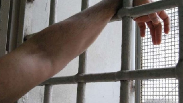 Suicidi in carcere - quattro in sette giorni, 32 in totale dall'inizio dell'anno