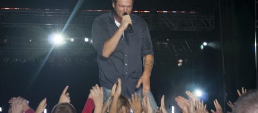 Blake Shelton, Gwen Stefani/Fort George G. Meade Public Affairs Office via Flickr