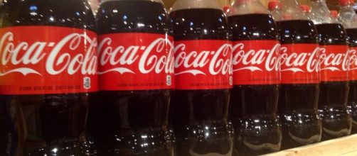 Bottles of Coca Cola/photo by Mike Mozart via Flickr, https://www.flickr.com/photos/jeepersmedia/14096658396, CC BY 2.0