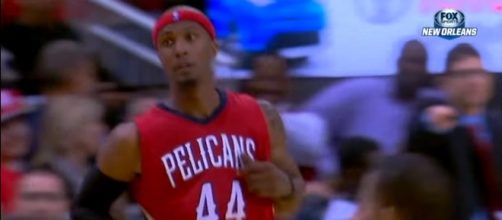 Dante Cunningham after knocking down a corner three against Houston. - YouTube