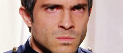 Adolfo revela que &eacute; o Escorpi&atilde;o