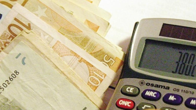 Che cos'&egrave;, come funziona e come richiedere il reddito di ... - lastampa.it