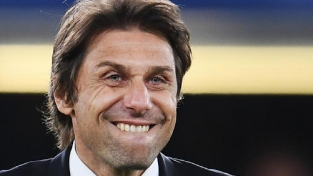 Chelsea boss Antonio Conte keen to snap-up Juventus star Dani ... - thesun.co.uk
