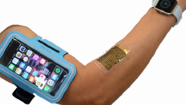 Inventata tecnologia per generare corrente dal sudore