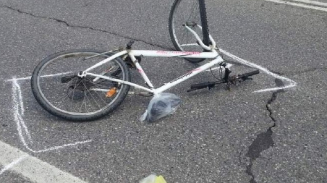 La bicicletta del 75 enne investito e ucciso dal 18 enne Alberto Cian che i genitori hanno fatto arrestare. Foto: vvox.it.