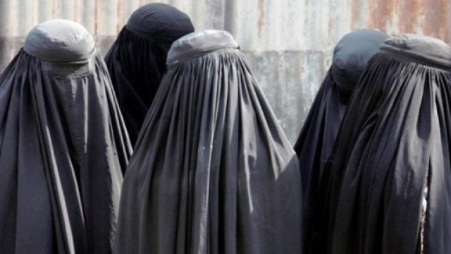 Londra ci ripensa: la bambina torna dalla nonna