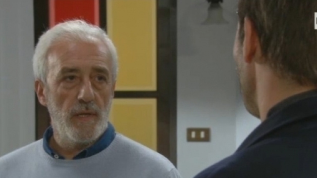 Un posto al sole, brutta notizia per Raffaele - sorrisi.com