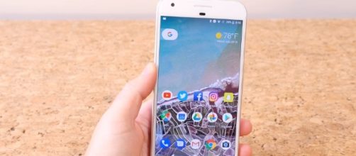 Android 8.0 Oreo - YouTube/PhoneDog Channel