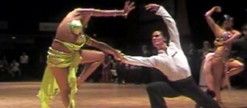 Who will be Val Chmerkovskiy's celebrity partner during the fall 2017 season of 'DWTS'? Tendancer/Wikimedia Commons