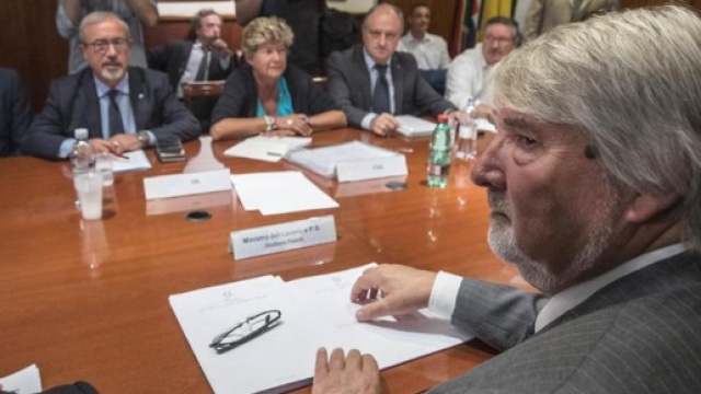 Pensioni, il governo punta ad un assegno fino a 680 euro