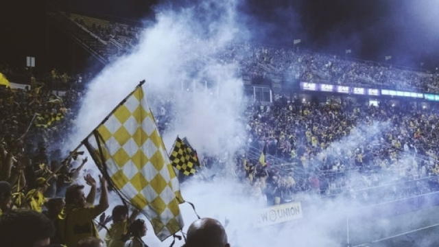 Serie B: ecco tutti i dati sugli abbonamenti - foto pexels.com License CC0