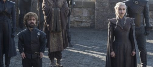 Daenerys (Emilia Clarke, R) must once again turn to Jon Snow in shortest episode of 'Game of Thrones.' / from [Image source: Youtube Screen grab]