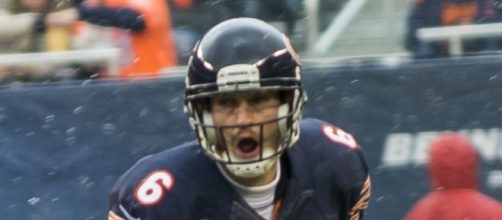 Jay Cutler is willing to postpone his broadcasting career for chance to start with Dolphins -- Sgt. 1st Class Michel Sauret via WikiCommons