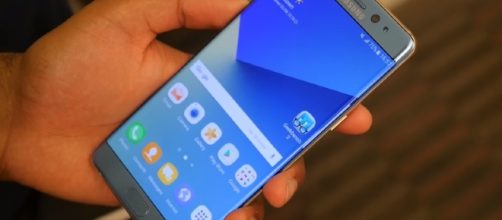 Samsung Galaxy Note 8 - YouTube/SuperSaf TV Channel