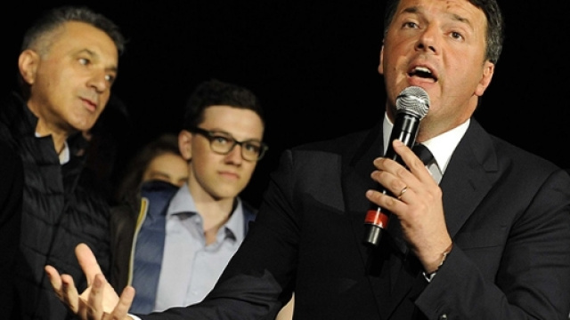 Matteo Renzi continua a presentare il suo libro