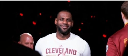 Jalen Rose believes that fans, players, and even the media are tired of Jordan's logic (via YouTube/NBA)