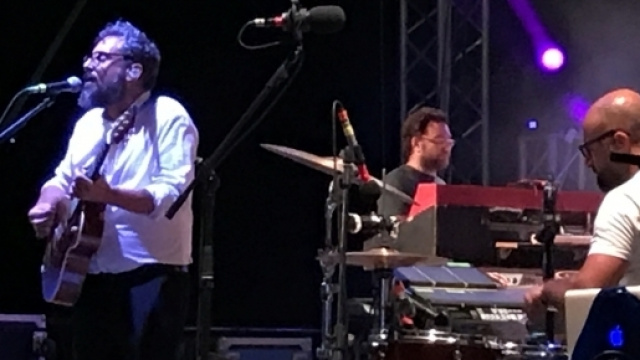 Brunori Sas in concerto a Trani per Fuori Museo 1