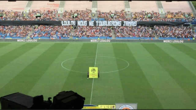 Les supporters montpellierains ont rendu un dernier hommage &agrave; Louis Nicollin (cr&eacute;dit : France Bleu H&eacute;rault)