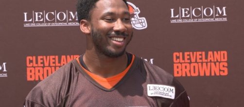 Cleveland Browns Joe Thomas has high praise for rookie Myles Garrett- Photo: YouTube