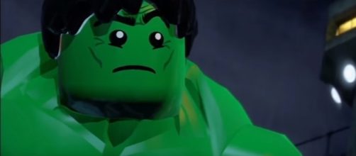 There are a lot of LEGO games that can be enjoyed by many for hours. Photo via Smosh Games/YouTube