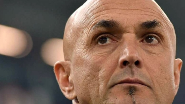 Calciomercato Inter, un'uscita importante in difesa.