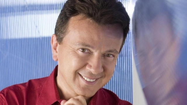 Pupo si &egrave; sentito male nella notte tra il 5 e il 6 di agosto: annullate le date del tour