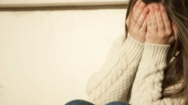 Violenza sessuale su bambina di 11 anni.