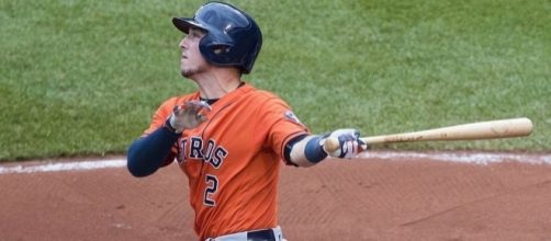 Bregman in action, Wikipedia https://en.wikipedia.org/wiki/Alex_Bregman#/media/File:Alex_Bregman_on_August_21,_2016.jpg
