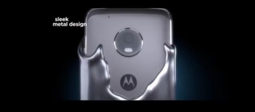 Image via Techno Android/YouTube screenshot