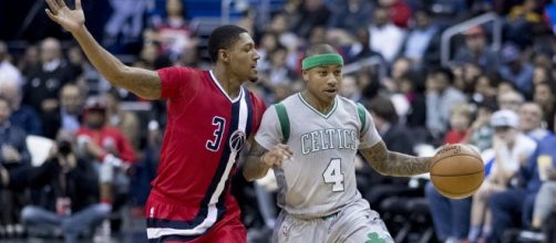 Isaiah Thomas with the ball | Flickr | Keith Allison