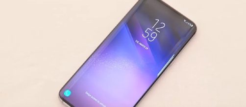 Samsung Galaxy S9 - YouTube/Miror pro Channel