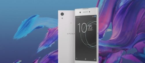 Sony Xperia XZ1 - YouTube/CanerS Tech Channel