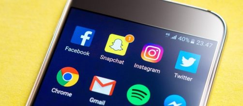 Essential Phone to set new benchmarks in the smartphone segment - pixabay