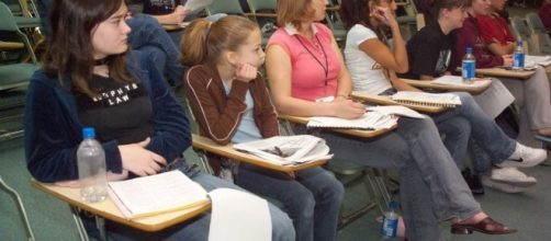 High school students / Photo via NASA, Wikimedia Commons