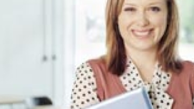 Due scuola che cercano insegnanti