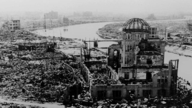 Hiroshima dopo la bomba all'uranio (foto Hiroshima Atomic Bomb Museum