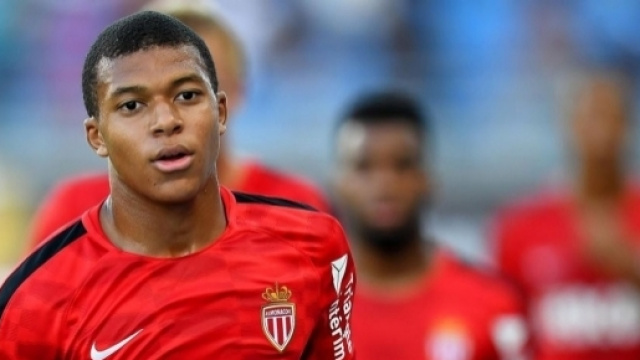 Real Madrid&nbsp;: Mbapp&eacute; change de priorit&eacute;&nbsp;!