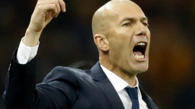Zizou, le magicien - Football - Sports.fr - sports.fr