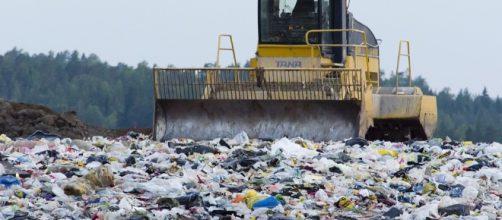 Waste management. Image via Pixabay.