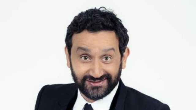 Cyril Hanouna sur le Divan de Marc-Olivier Fogiel : 5 anecdotes ... - staragora.com