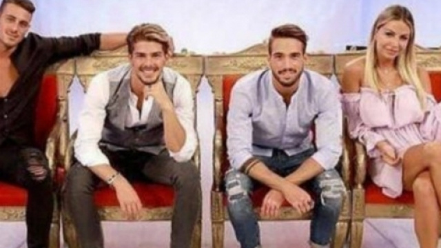 Ecco chi sono i 4 tronisti di #Uomini e Donne #BlastingNews