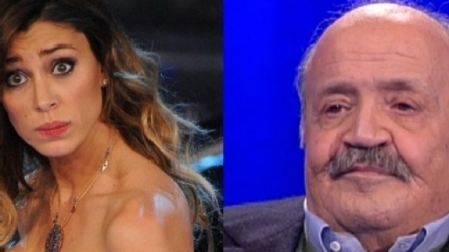 Gossip, Belen Rodriguez: dal nudo su Instagram alle parole di Maurizio Costanzo.