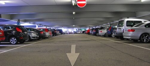 A car dealership took 40 spaces reserved for residents during Hurricane Irma [Image: Pixabay/CC0]