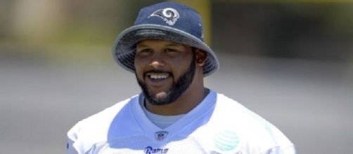 DT Donald reports to Rams, ending holdout - jjasportstudio.com