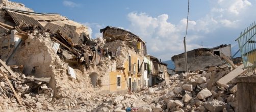 Earthquake - Image via Pixabay.