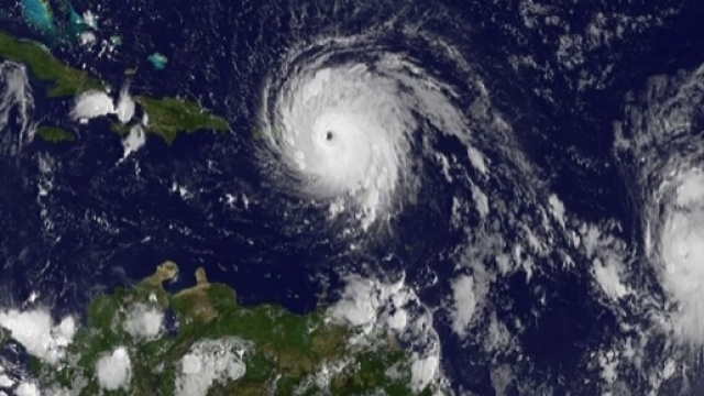 L'ouragan Jos&eacute; suit la route destructrice d'Irma