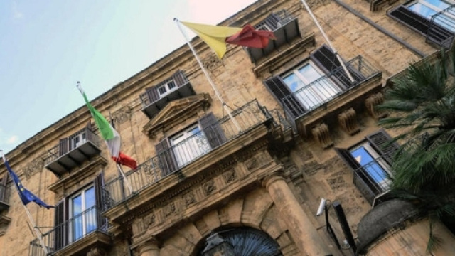 Palazzo d'Orleans: meno di due mesi alle elezioni regionali in Sicilia (5 novembre)