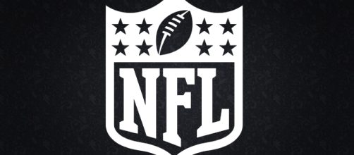 2009 NFL Black Logo [Image by Michael Tipton|Flickr| Cropped | CC BY-SA 2.0 ]