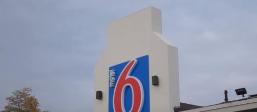 Phoenix motel faces charges that employees routinely report guests to immigration officials. YouTube/georgf551