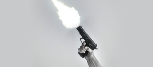 Recibe disparo frente a su casa en Cabo Rojo &ndash; La Isla Oeste - laislaoeste.com